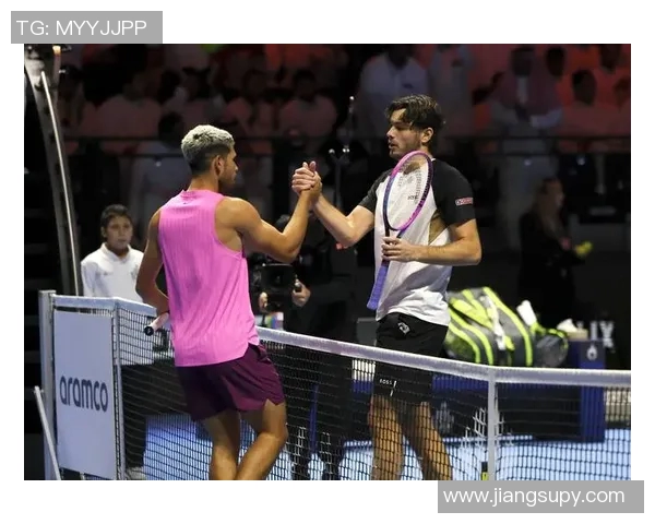 网球大满贯赛事：决赛球员实力对比